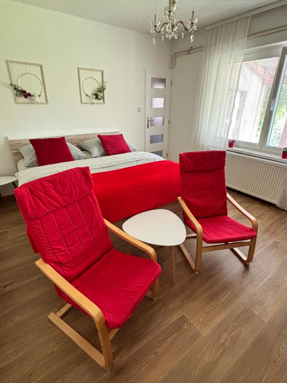Apartman Vendy Karlsbad Eksteriør billede